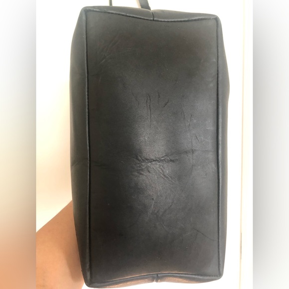 esby Bucket Tote in Black Calfskin - Picture 7 of 11